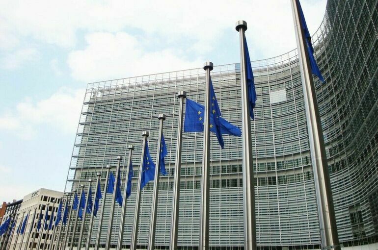 В ЕС выступили за переговоры по Украине по линии боевого соприкосновения В ЕС выступили за переговоры по Украине по линии боевого соприкосновения