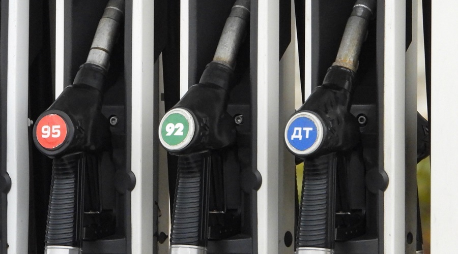 Кабмин не поддержал регулирование цен на бензин и дизель