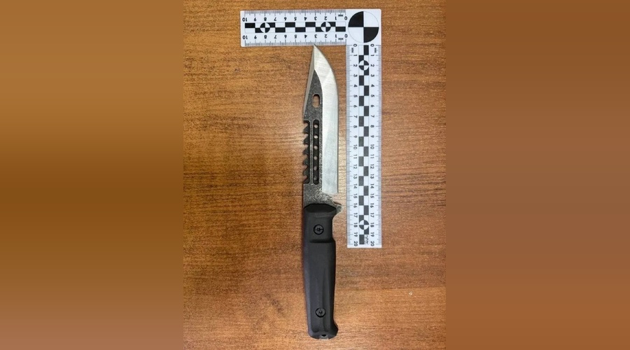 Житель Армянска предстанет перед судом за продажу холодного оружия Житель Армянска предстанет перед судом за продажу холодного оружия