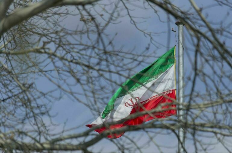 Иран успешно вывел на орбиту военный спутник