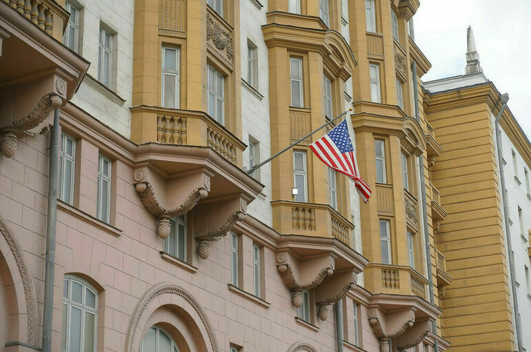 В Вашингтоне протестующие против Нетаньяху сожгли флаги США