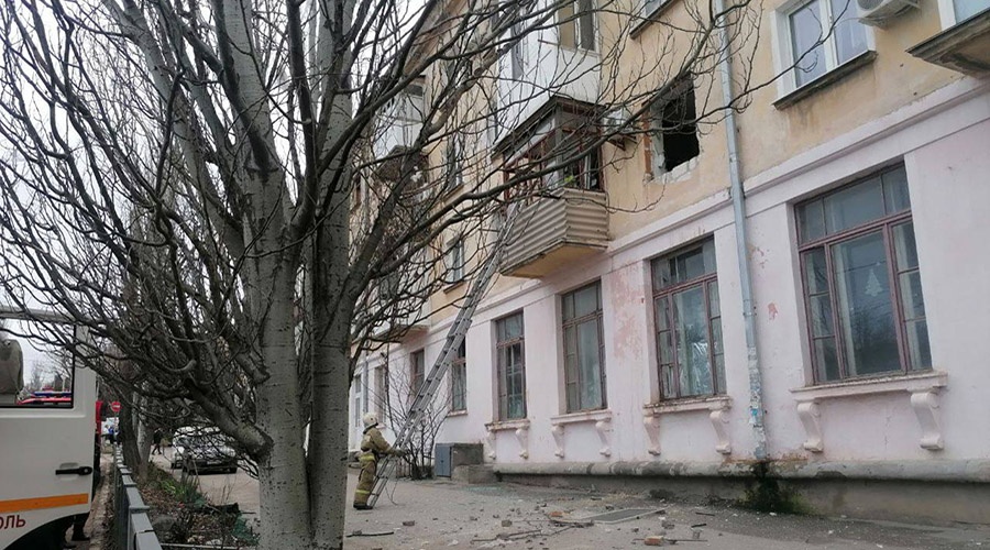 Пострадавших при взрыве газового баллона в доме в Севастополе нет