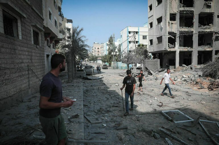 Число жертв израильских ударов по сектору Газа превысило 15,5 тысячи