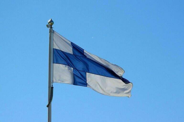 Президент Финляндии призвал Запад поддерживать отношения с Россией