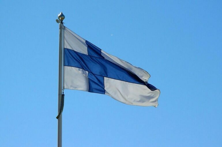 Премьер Финляндии пригрозил закрыть все КПП на границе с Россией