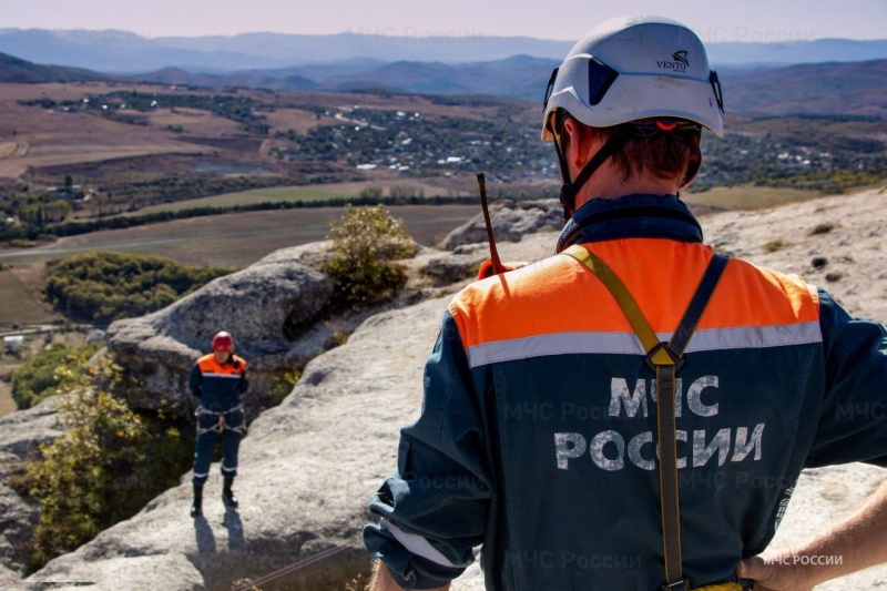 Оказание помощи в горно-лесной местности в ГО Судак