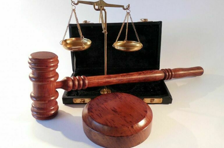 Суд ЕС разъяснил запрет вывозить наличные евро в Россию Суд ЕС разъяснил запрет вывозить наличные евро в Россию