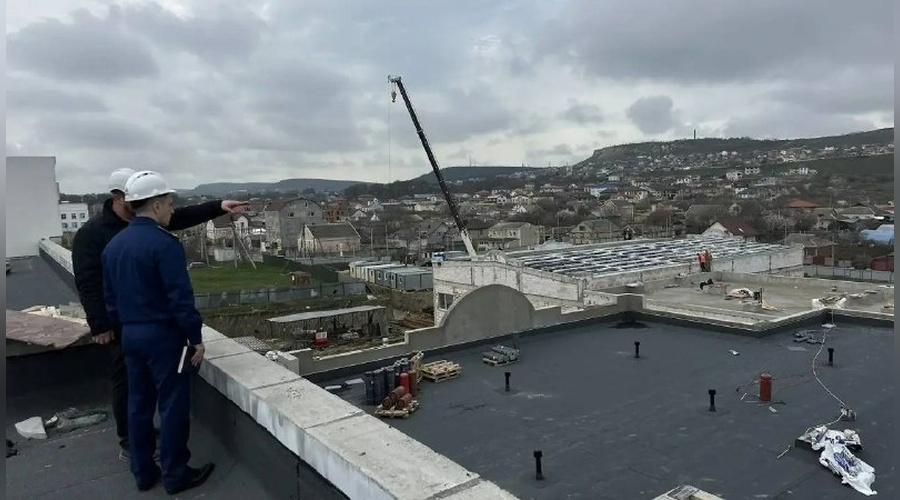 Прокуратура следит за ходом строительства новой школы в Марьино Прокуратура следит за ходом строительства новой школы в Марьино