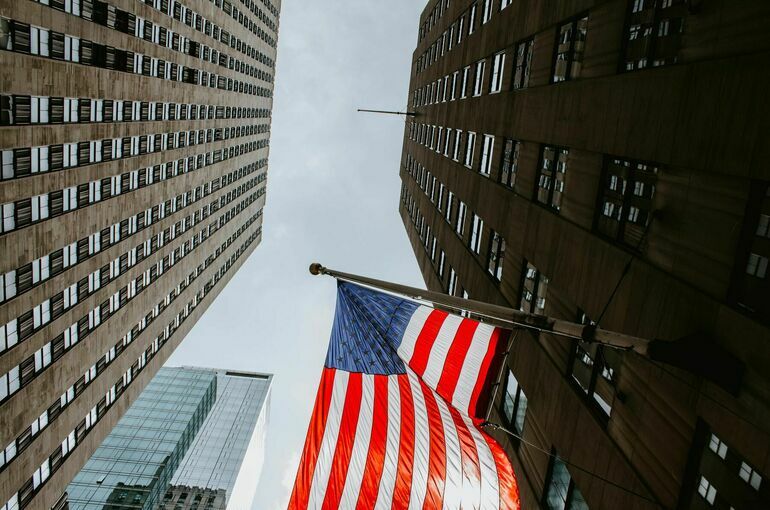 Трамп намерен ввести для Евросоюза пошлины в 50 процентов с 1 июня Трамп намерен ввести для Евросоюза пошлины в 50 процентов с 1 июня