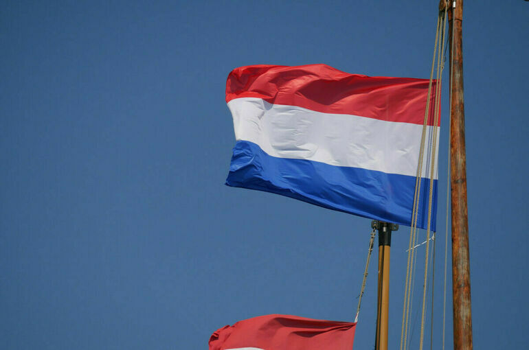 На парламентских выборах в Нидерландах лидируют правые