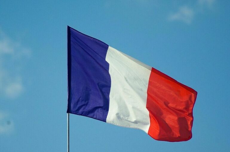 Франция закрыла свое посольство в Нигере