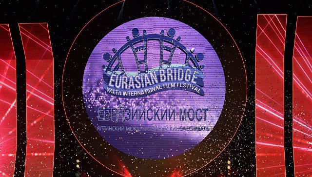 Аксенов перенес кинофестиваль «Евразийский мост» на следующий год