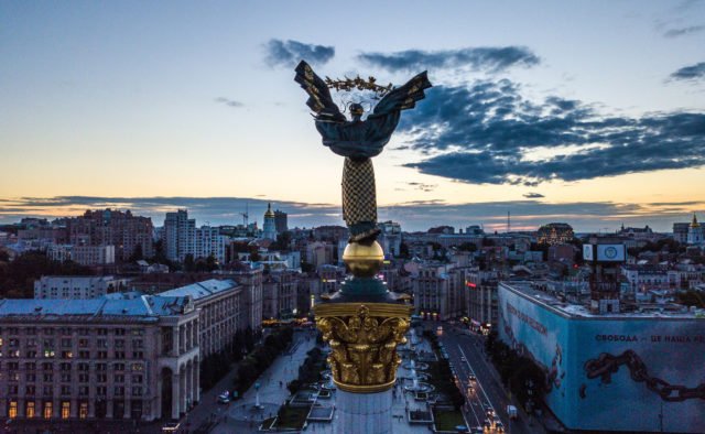 «И станет город Кыив столицей мира»: сенатор оценил новое имя столицы Украины