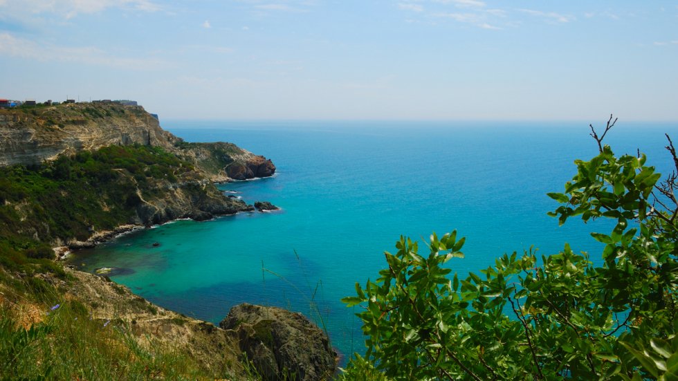 Крым лидирует среди всех пляжных направлений на майские праздники в рейтинге доступных ценовых предложений