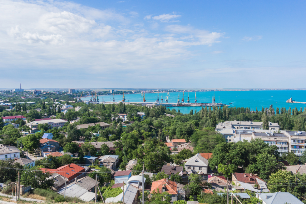 Феодосийские власти приостановили проведение открытия курортного сезона