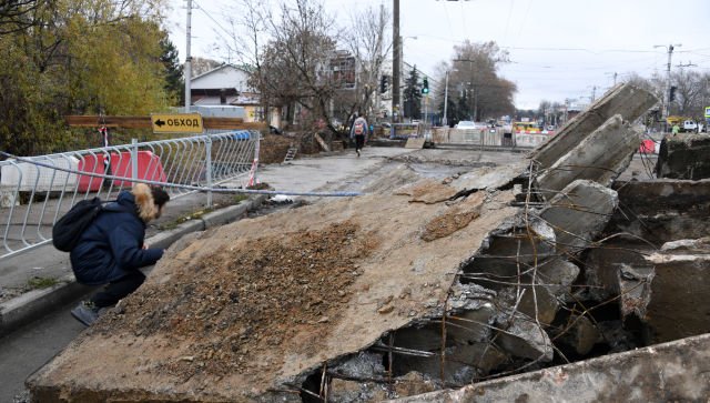 Во время ремонта моста в Симферополе выявили аварийные элементы