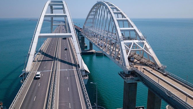 Минтранс РФ расширит запретные зоны для плавания у Крымского моста