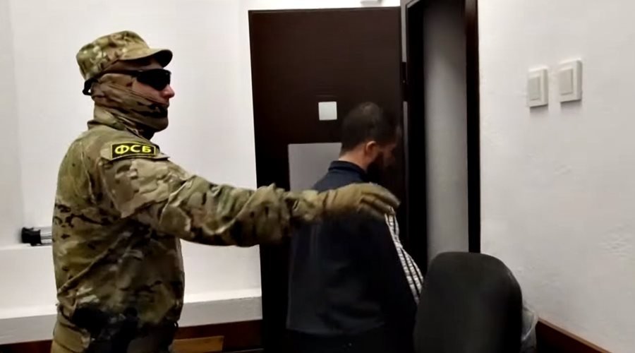 Четыре члена крымской ячейки Хизб ут-Тахрир аль-Ислами заключены под стражу судом