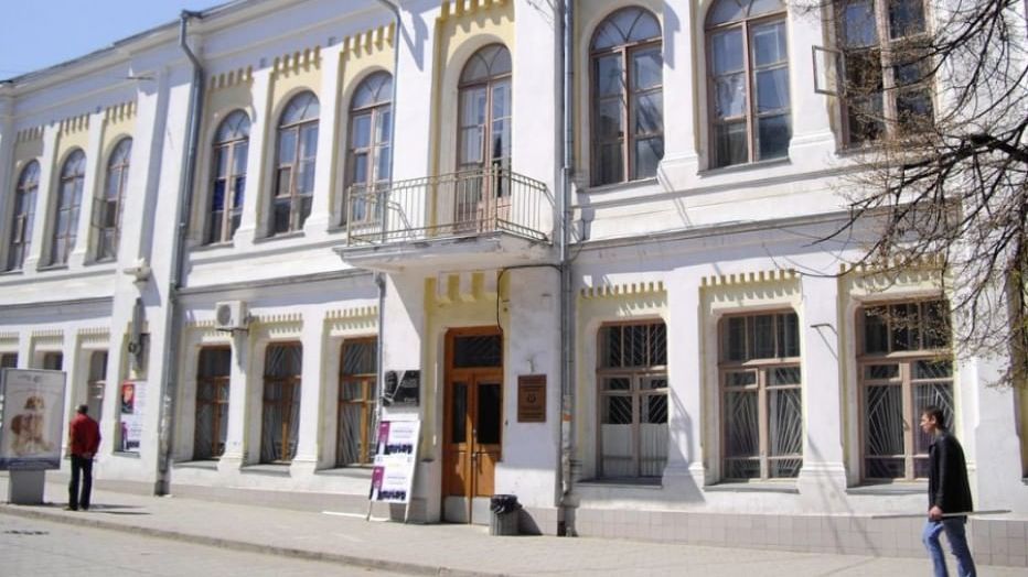 В Минкульте РК обсудили реставрацию здания Крымской государственной филармонии