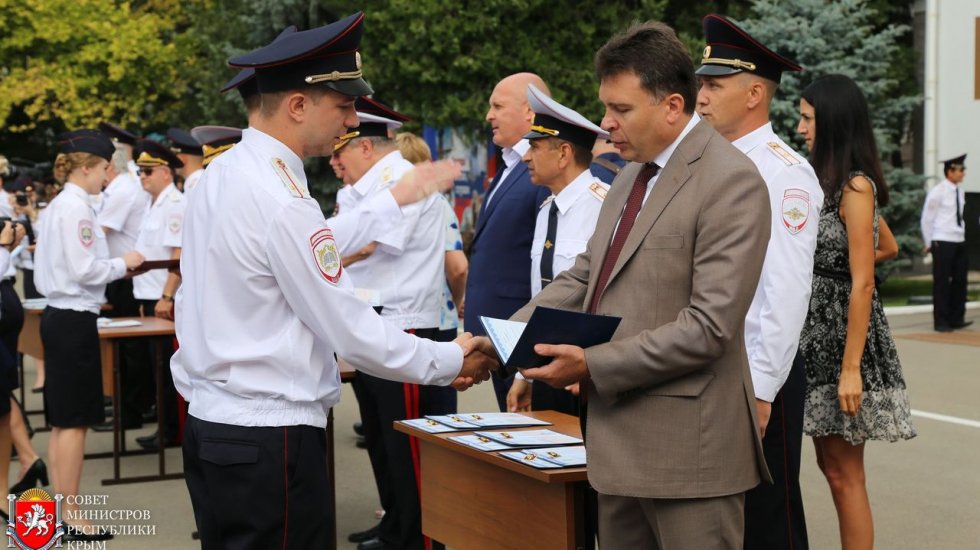 Игорь Михайличенко: На молодом поколении сотрудников полиции Крыма лежит важная задача – оправдать доверие граждан