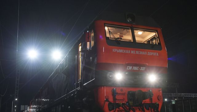 Поезда «Таврия» начнут курсировать между Москвой и Адлером в декабре