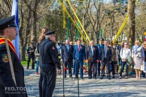 Митинг в День освобождения Феодосии от фашистских захватчиков #8268