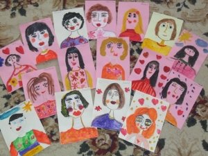 Открытие выставки детских работ-портретов «Дорогая мама»