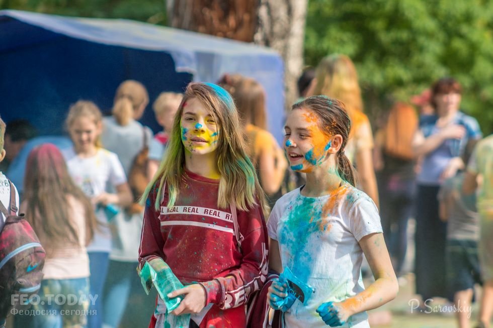 Фестиваль красок в Феодосии, май 2018 #11042