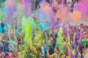 Фестиваль красок в Феодосии, май 2018 #11244