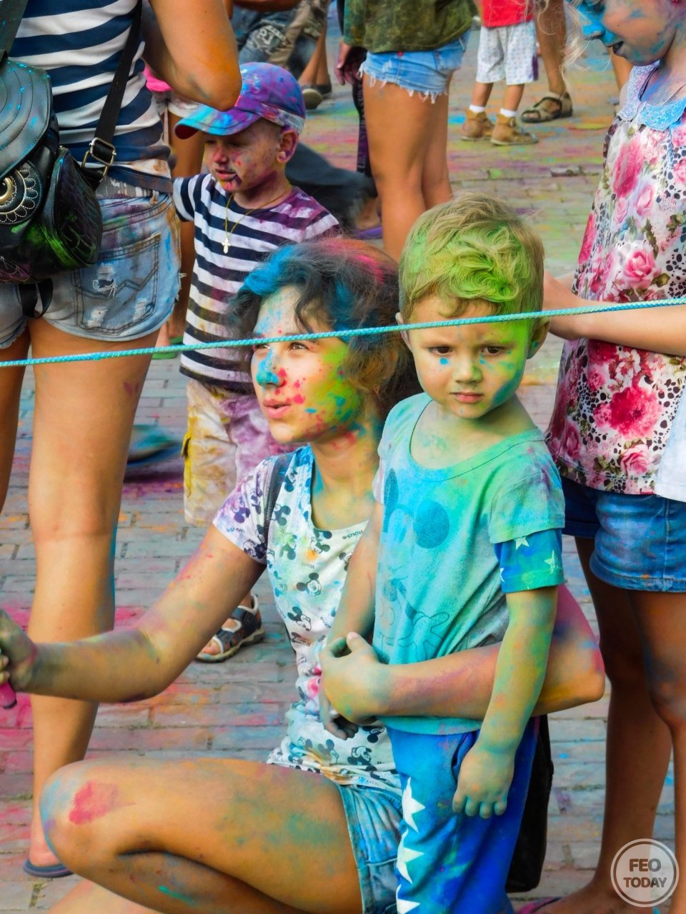 Фото фестиваля красок Холи на 200-летие Айвазовского #1689
