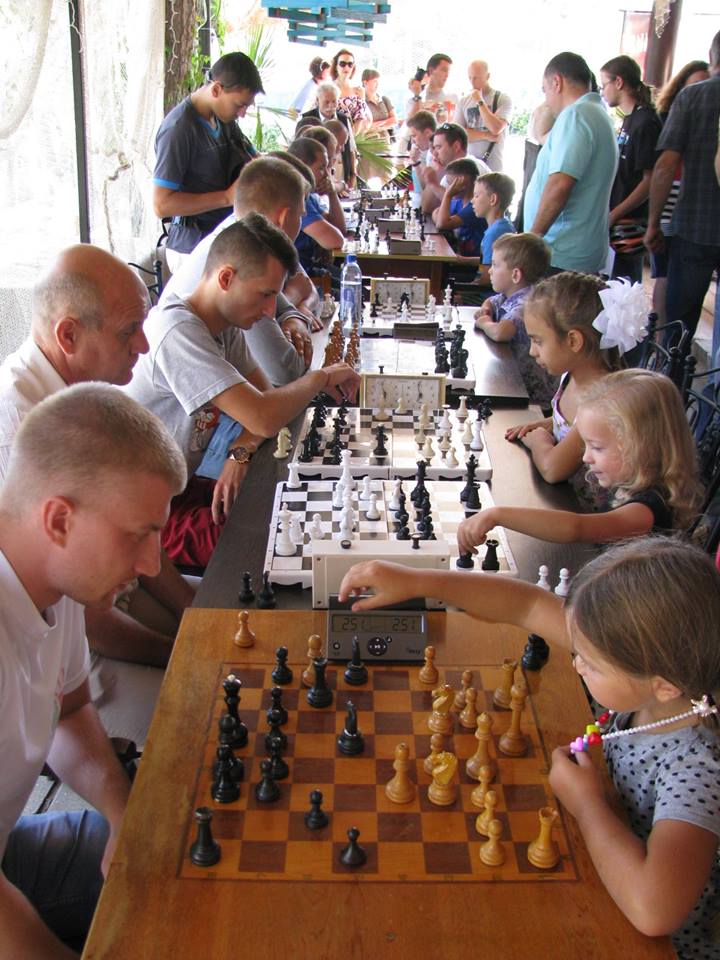 Фото шахматного турнира в Феодосии #3359