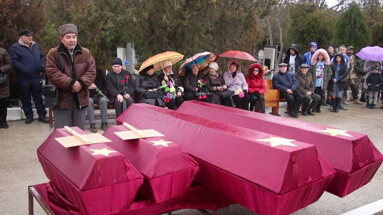Фото траурной церемонии захоронения останков 35 бойцов Крымского фронта #6178