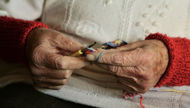 101-летняя труженица тыла из Керчи живет в аварийном доме без удобств