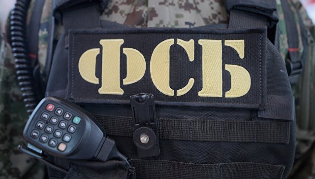 Оперативное видео: что ФСБ нашла на подпольном «алко-заводе» в Крыму