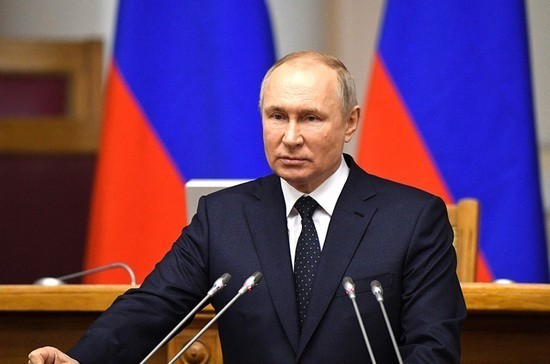 Путин предостерёг от пустословия и популизма на выборах в Госдуму