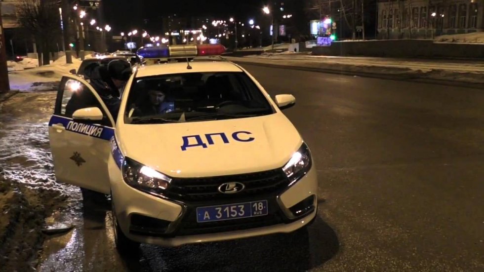 Крымские полицейские задержали пьяного мошенника из Закавказья, незаконно находившегося в России