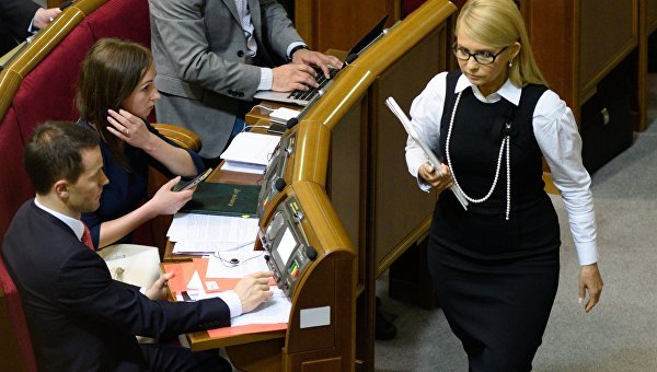 «Стыд и срам»: Тимошенко объявила о продаже партии Зеленского