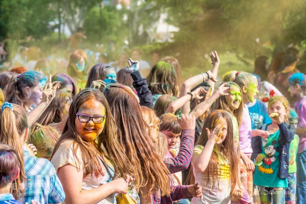 Фестиваль красок в Феодосии, май 2018 #11048