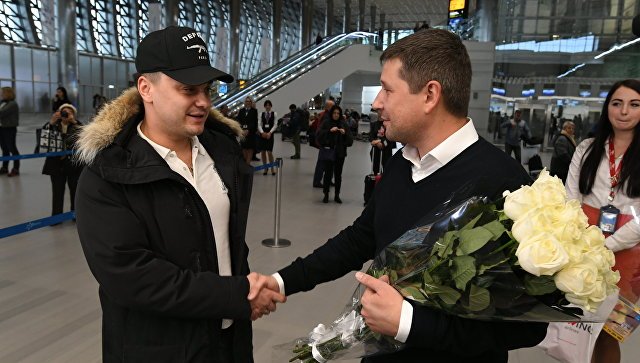 Юбилейным пассажиром аэропорта «Симферополь» стал гость из северной столицы