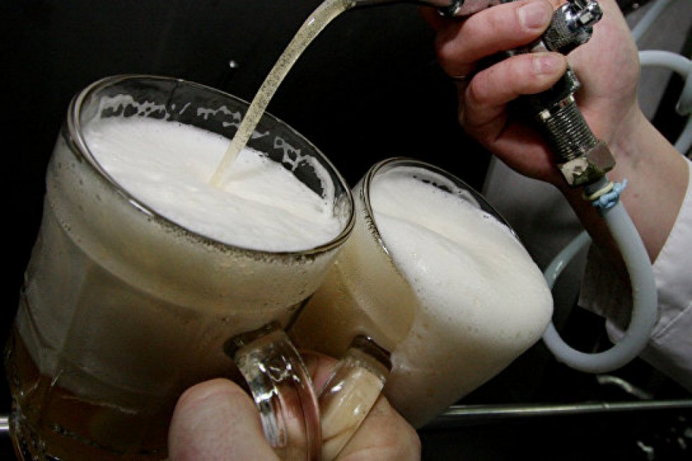 Пиво не по закону: в Симферополе «накрыли» двух недобросовестных бизнесменов