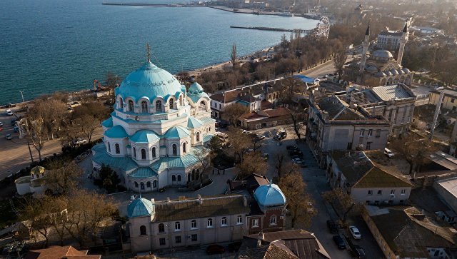 В Крым на 8 Марта: два города полуострова попали в пятерку недорогих курортов