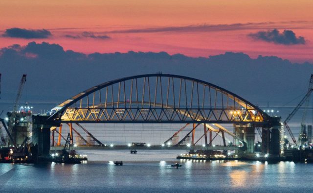 По мосту, как на метро: поезда в Крым пойдут с минимальным интервалом