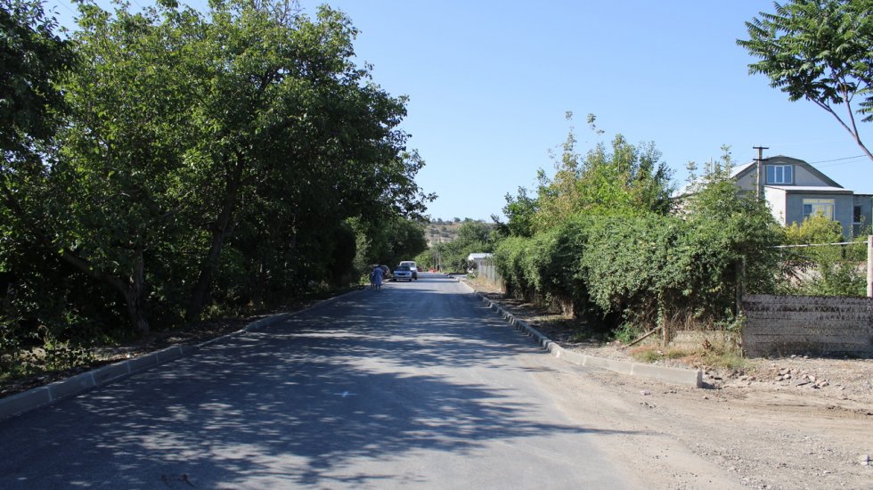 В рамках нацпроекта «Безопасные и качественные автомобильные дороги» ведется ремонт дорог в Симферополе