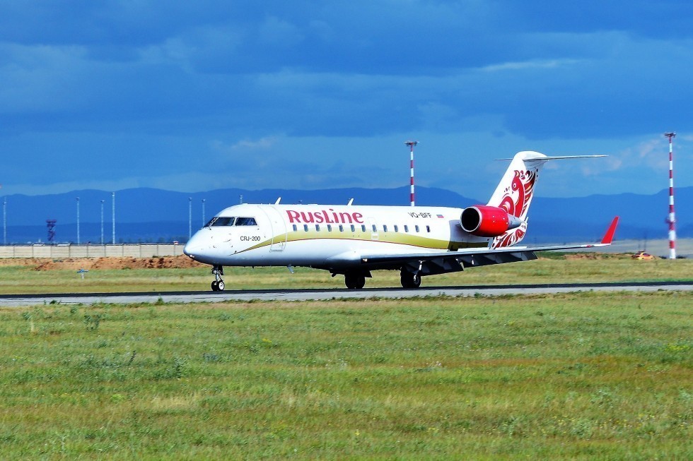 В аэропорт Симферополь запустят прямые рейсы из Курска и Калуги на 50-местных самолетах