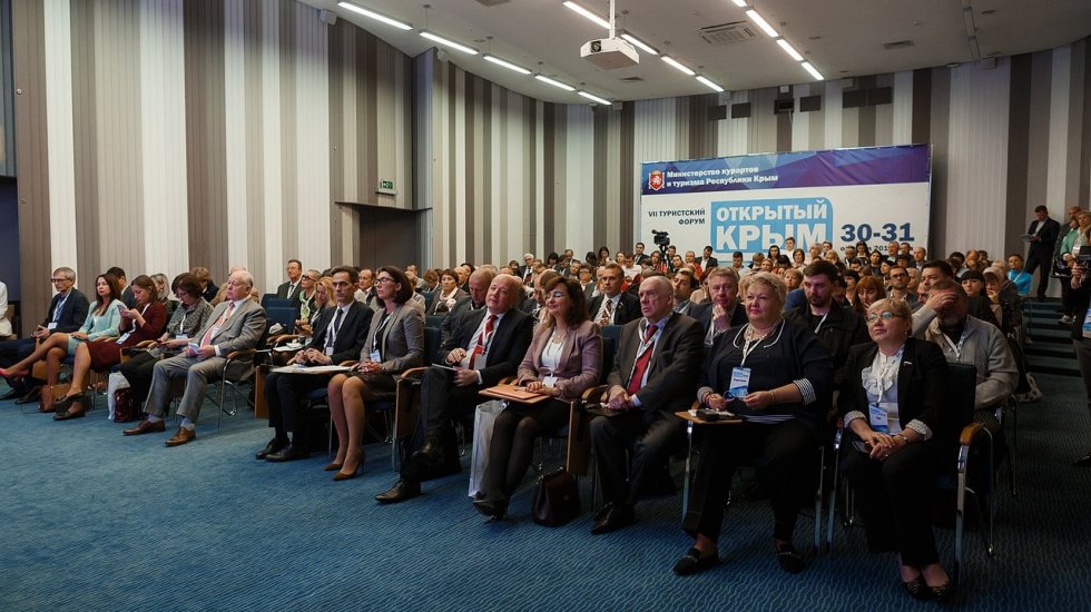 В Ялте начал работу VII международный форум «Открытый Крым»