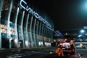 Три десятка машин и более полусотни спасателей ликвидировали условный пожар в аэропорту Симферополь