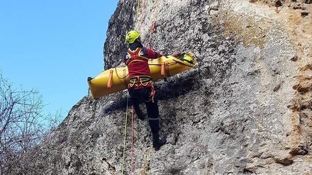 МЧС РК: Специалисты «КРЫМ-СПАС» провели тренировочное занятие по альпинистской подготовке