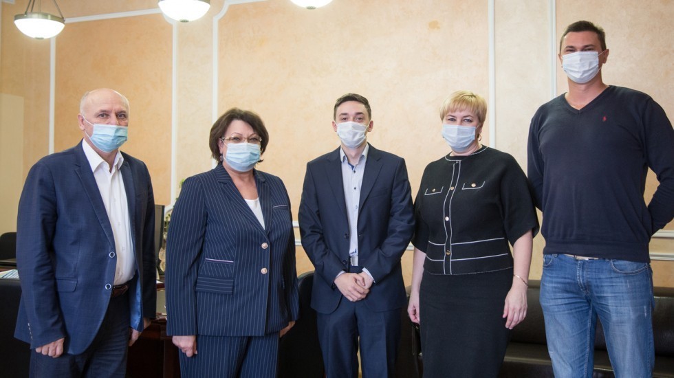Елена Романовская провела встречу с членами Молодежного правительства Республики Крым по направлению труда и социальной защиты