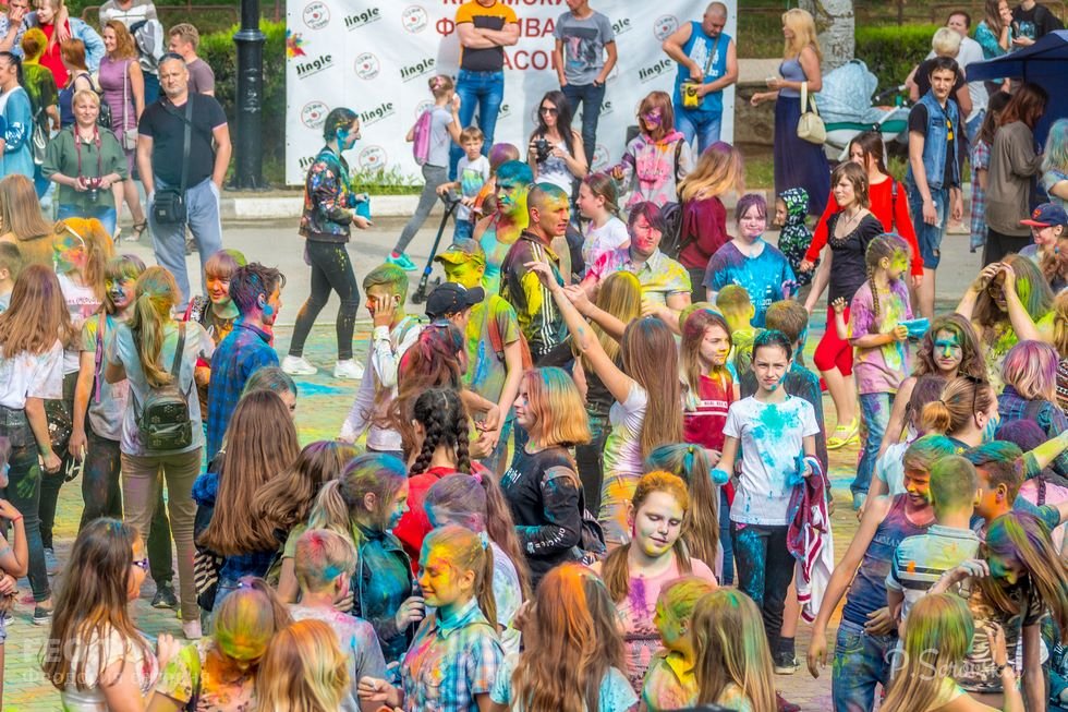 Фестиваль красок в Феодосии, май 2018 #11249