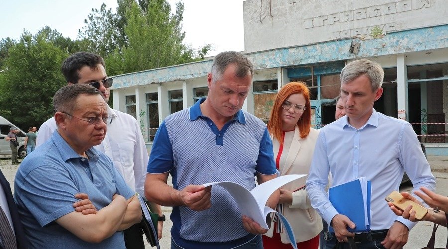 Правительство Крыма поддержало идею с переносом будущего реабилитационного центра в Евпатории